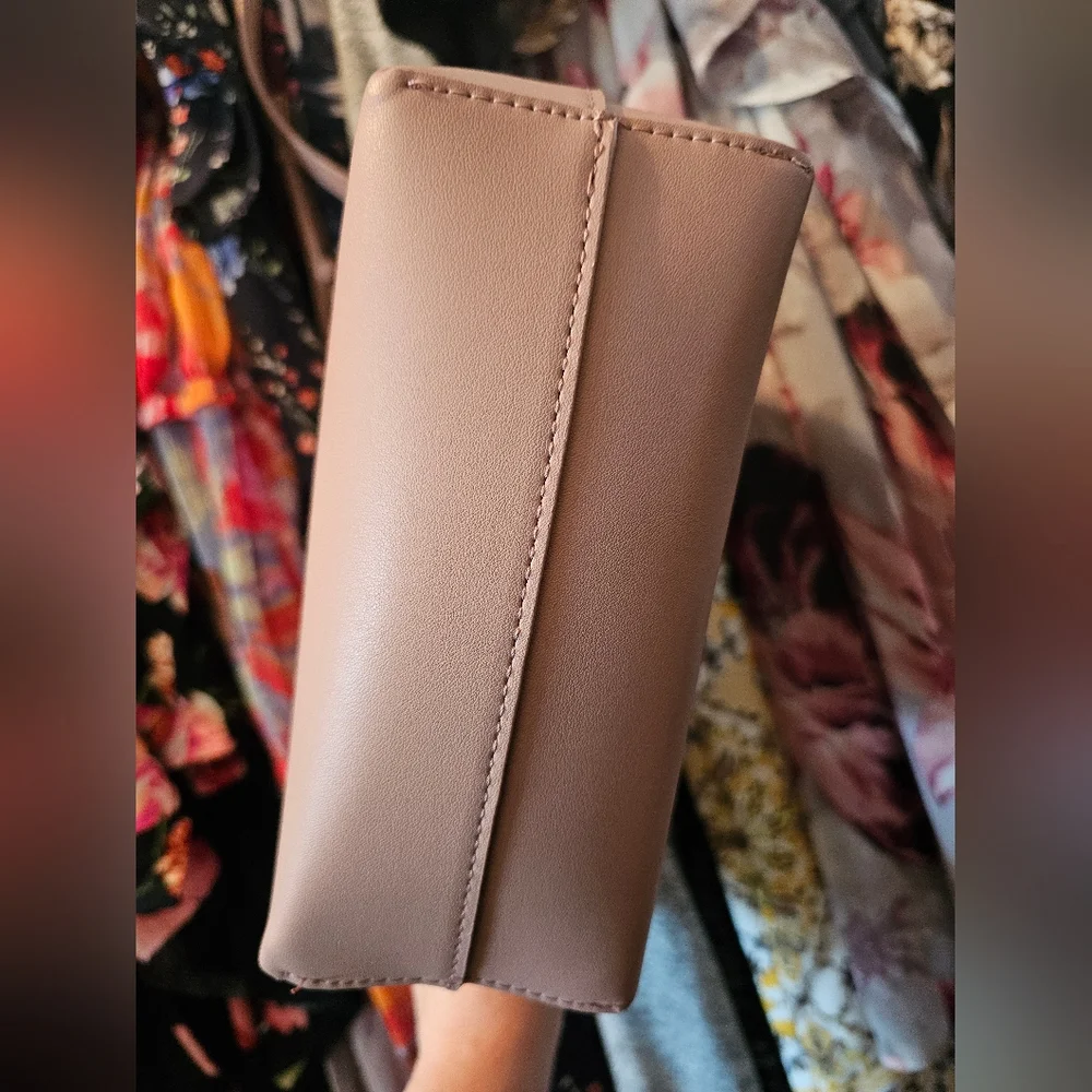 Samara Handbag - Picture 5 of 8
